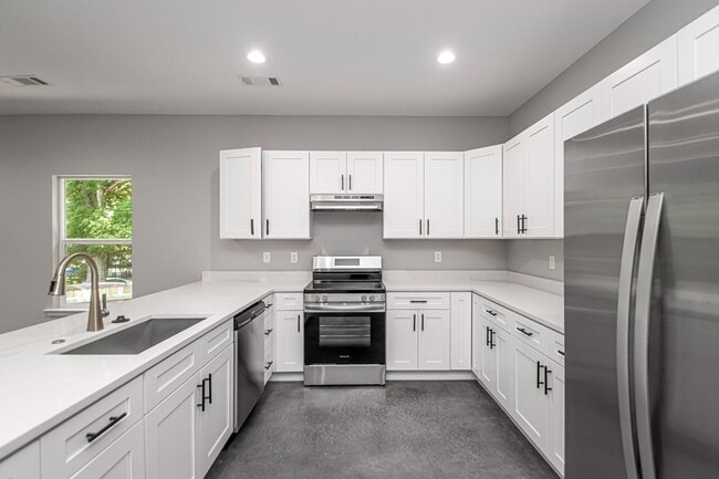 Photo - 1621 Wilson Rd