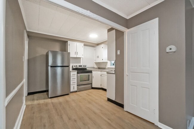 Photo - 301 W Wilkes Barre St Unit 301 W Wilkes 2