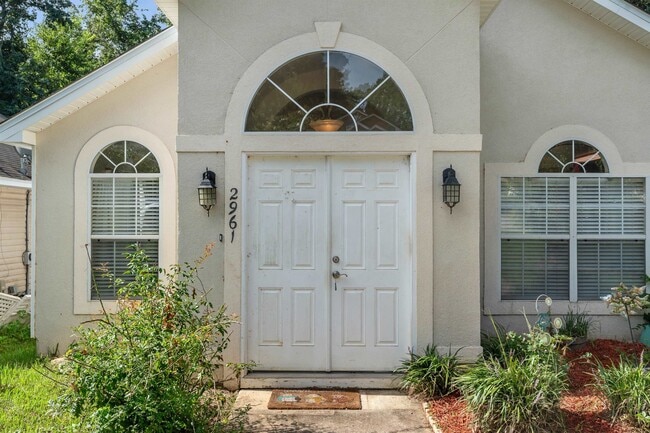 Photo - 2961 Viking Way