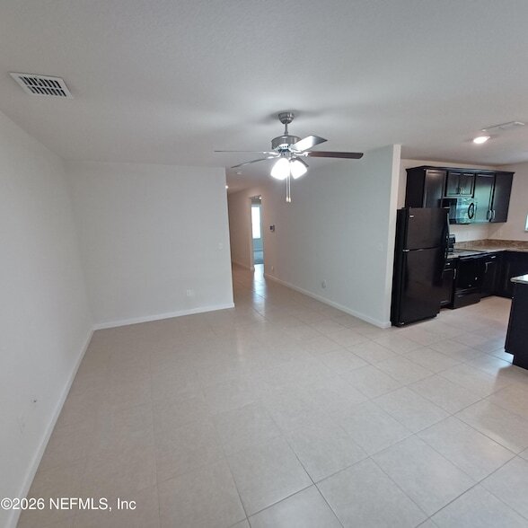 Photo - 8684 Lake George Cir W