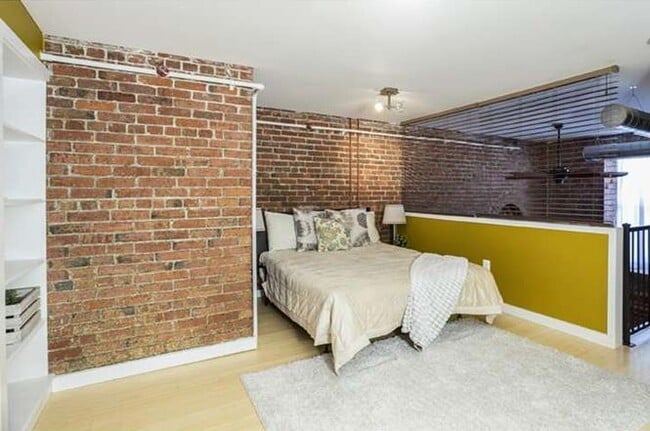 Photo - 1201 Fitzwater St Unit 207