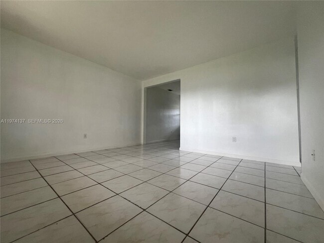 Photo - 5829 NW 37th St Unit 1