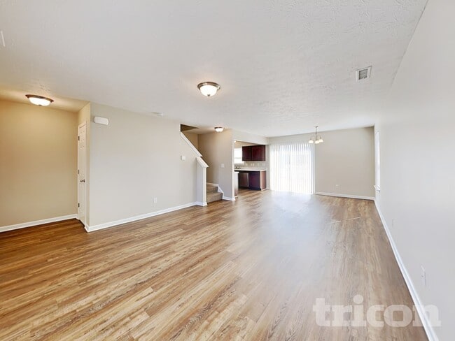 Photo - 2419 Pinebark Dr