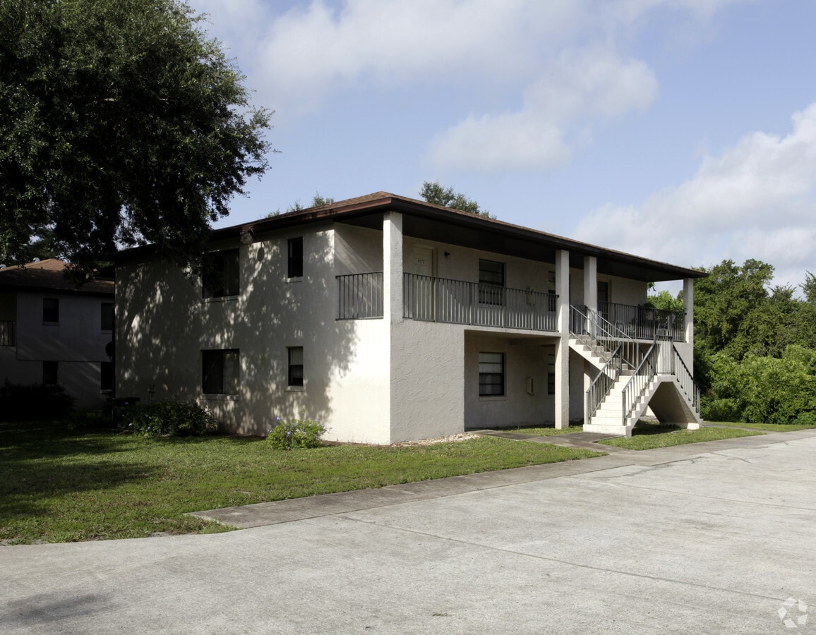 Photo - Sleepy Oaks Apartments