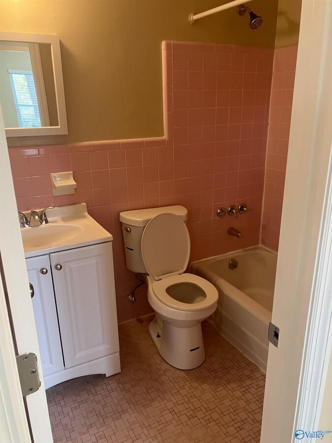 Photo - 3504 Penny St SW Unidad A