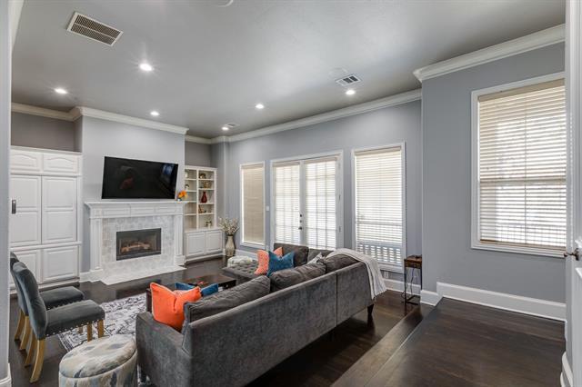 Photo - 4013 Wycliff Ave