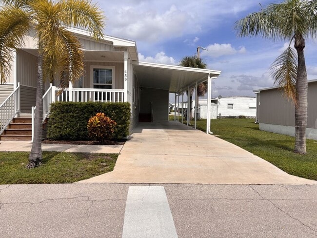 Photo - 459 Emden St