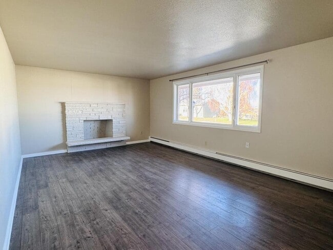 Photo - 1819 5th Ave