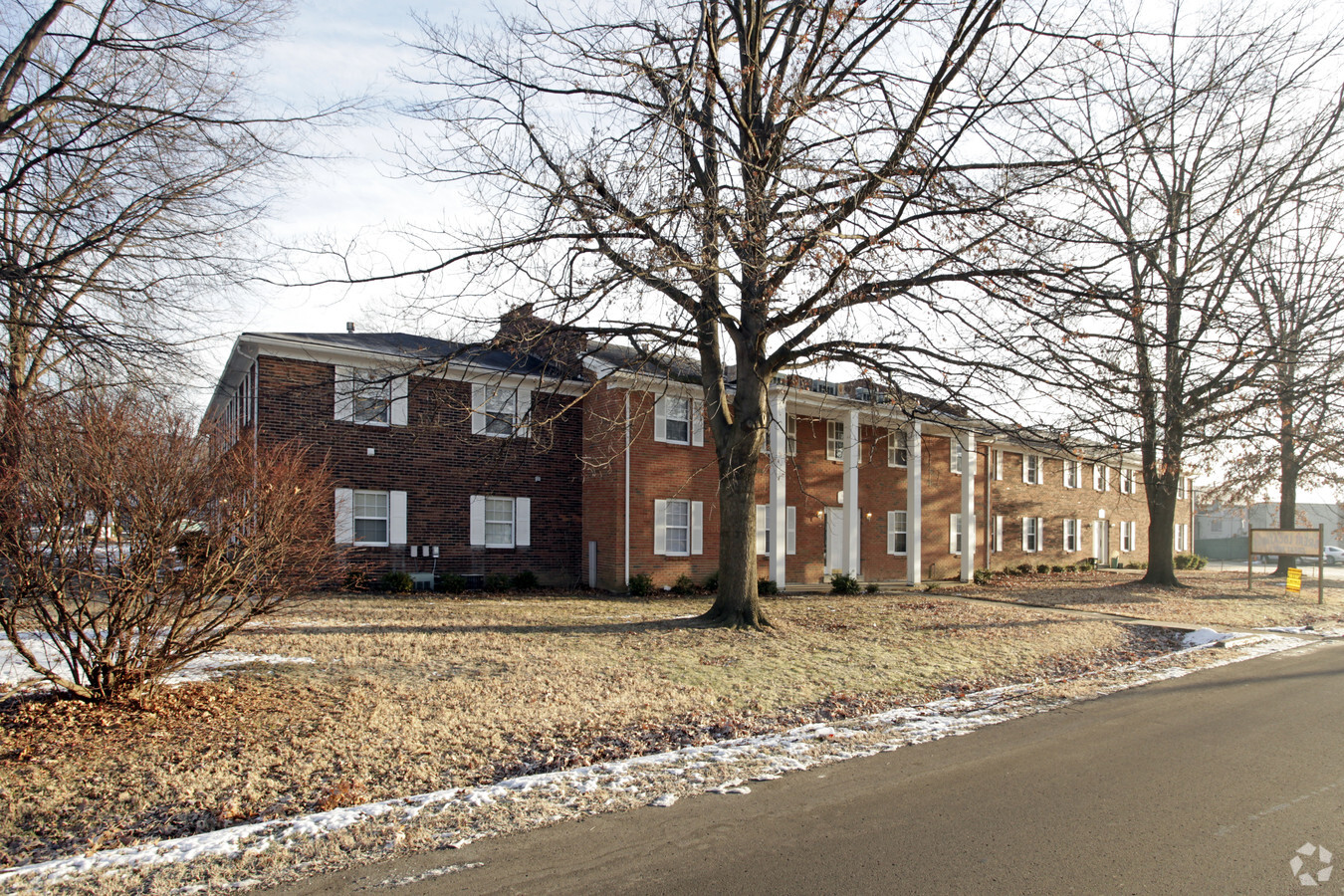 Parkridge Pointe - Parkridge Pointe Apartments