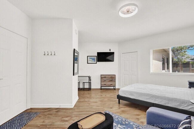 Photo - 8034 Carnoustie Pl Unit B