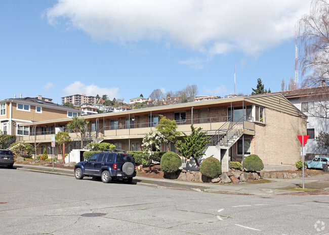 Building Photo - The Valley Street Apartments