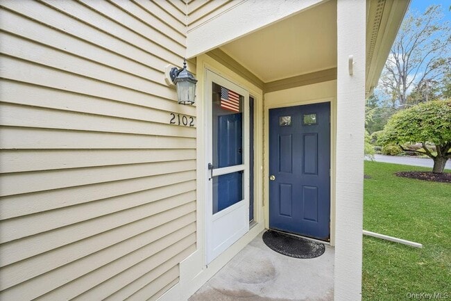 Photo - 2102 Martingale Dr