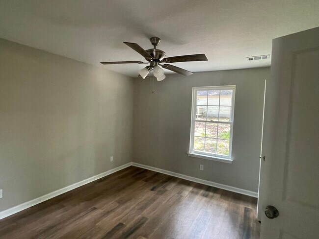 Photo - 102 Dylan Dr Casa