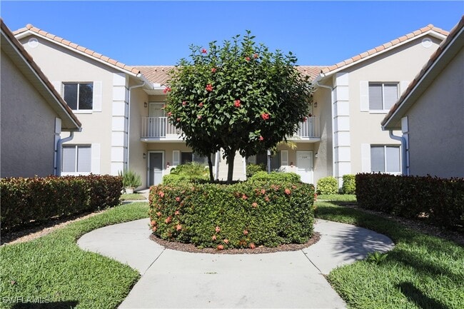 Photo - 5908 Cranbrook Way Unit I103