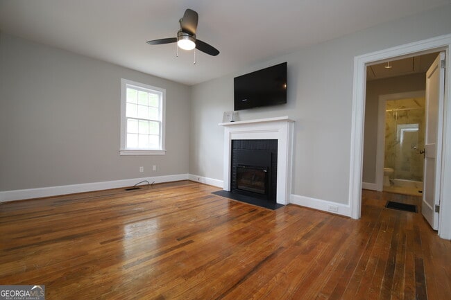 Photo - 114 Saynor Cir
