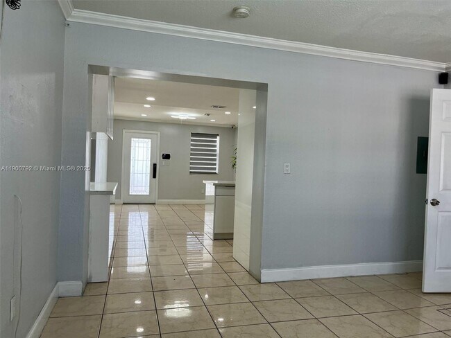 Photo - 4010 SW 112th Ave
