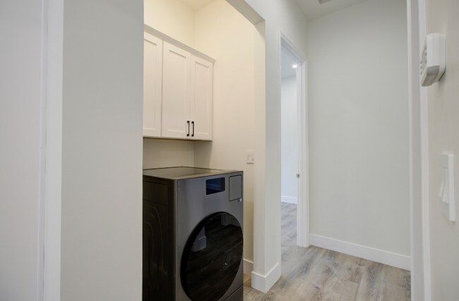 Photo - 1648 Colusa Ave