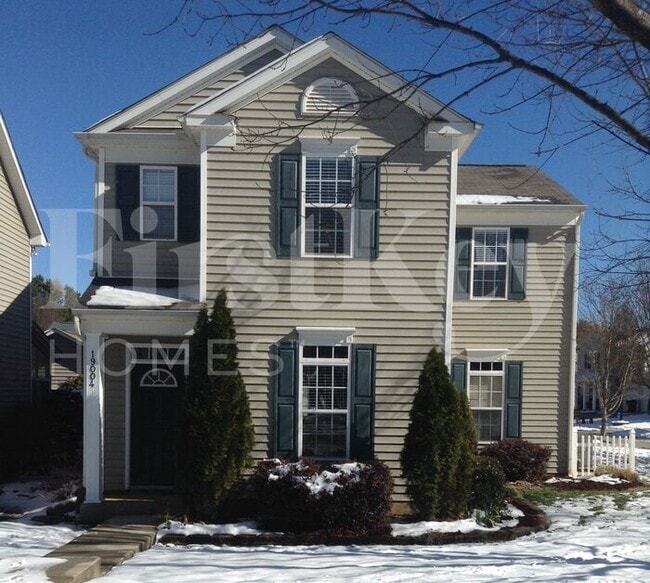 Building Photo - 19004 Long Pond Ln Rental