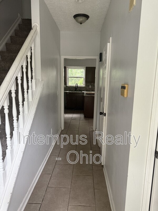 3125 Highland Park Dr