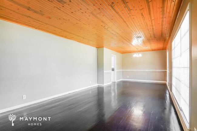 Photo - 3352 Ridgefield Dr