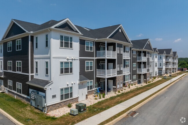 Hadley Place Apartments