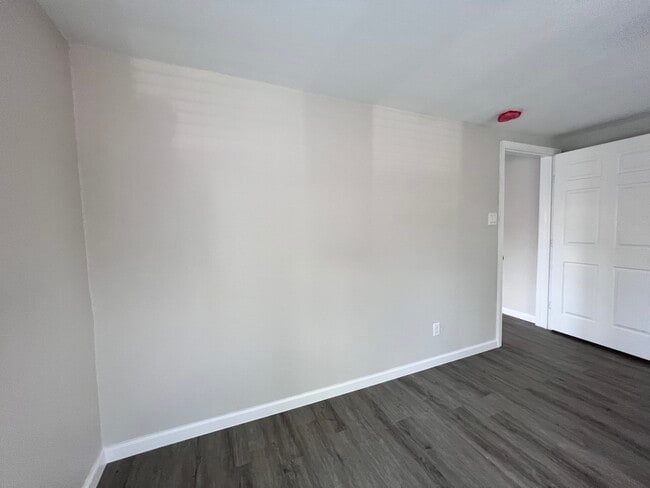 6708 Avenue I Unit E