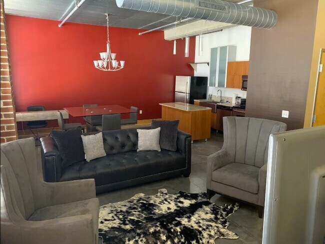 Photo - 2206 Lucas Ave