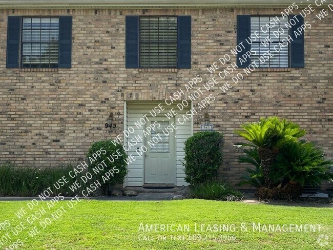 Building Photo - 945 Sunmeadow Dr Rental