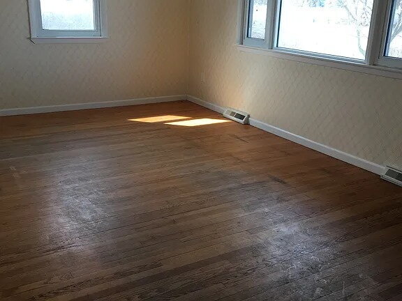 Photo - Amazing 3 bedroom, 1 bathroom house in Southampton.