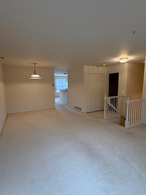 Photo - 2784 Barclay Way