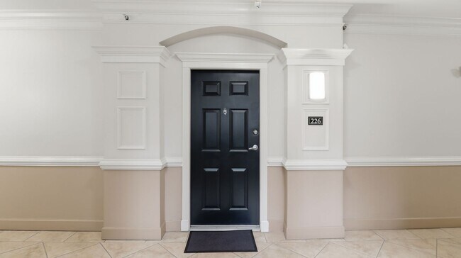 Photo - RENOVATED 1 BEDROOM 1 BATH CONDO IN THE COLONNADE IN KENTLANDS