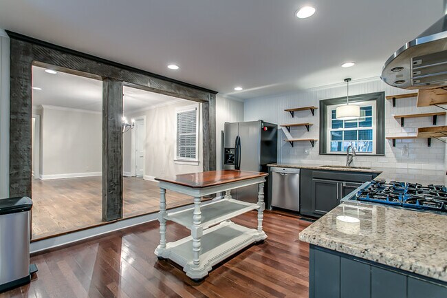 Photo - 308 Highland Ave