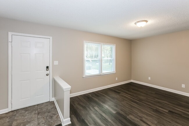 Photo - 7608 Morgense Pl