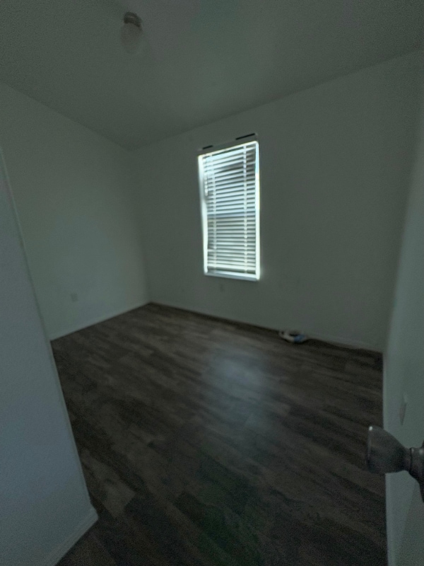 Photo - 435 E Gardena Blvd