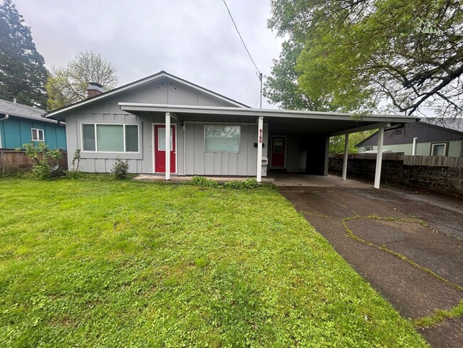 Charming 4-bedroom Home In Eugene - Charming 4-bedroom Home In Eugene