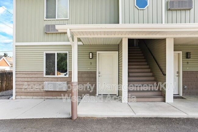 Photo - 1430 S 4th Ave