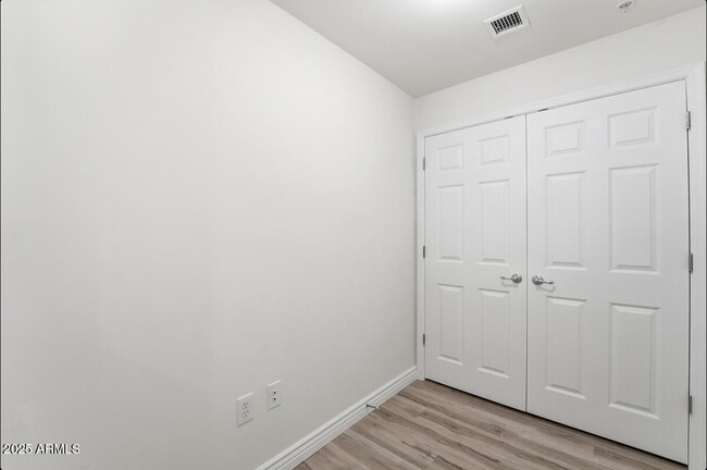 Photo - 5350 E Deer Valley Dr Unidad 2429