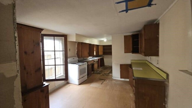 Photo - 6502 W Montgomery Rd