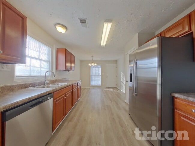 Photo - 5750 Westside Rd