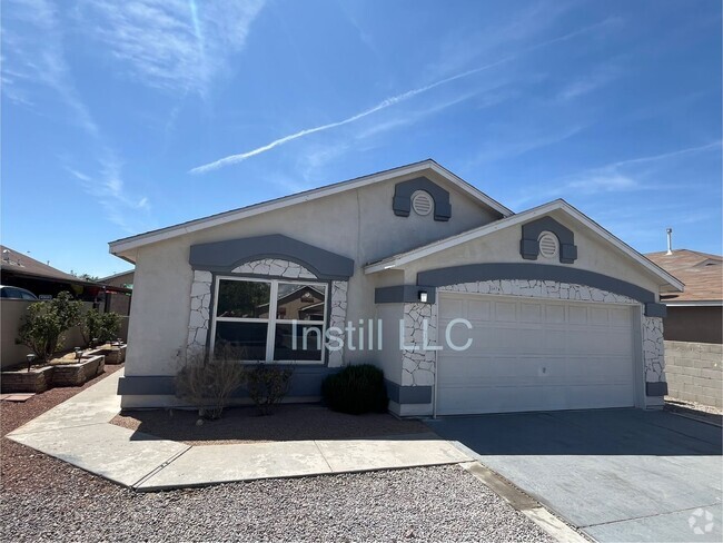 Building Photo - For Sale by Owner: 3 Bed, 2 Bath 1,356 Sq.... Rental