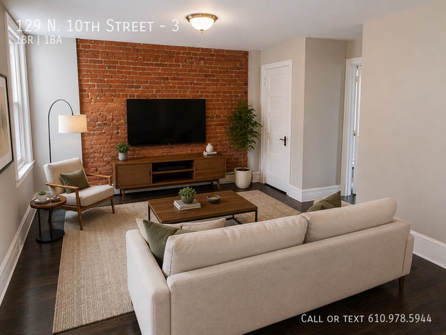 Building Photo - 129 N 10th St Unit 3