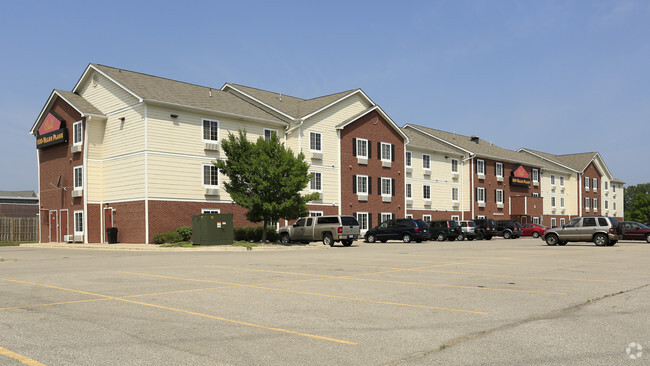 Building Photo - Extended Stay America Select Suites Cleveland Rental