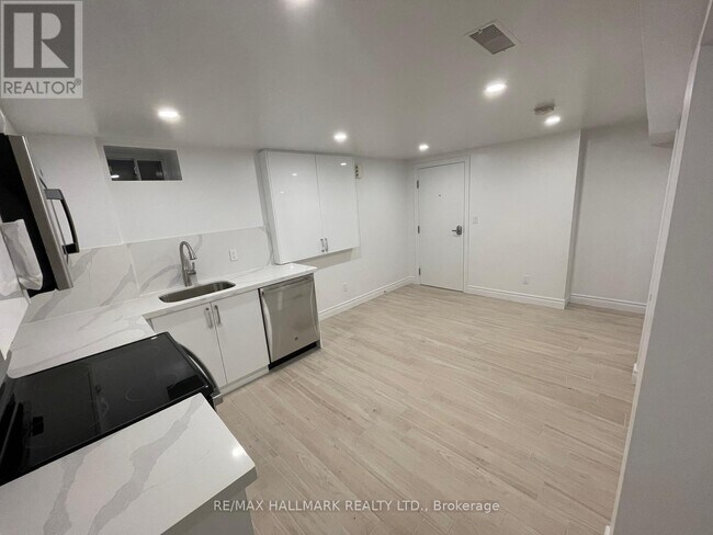 Photo - 61 Cecil St