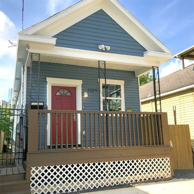 Building Photo - 1109 Edwards St Rental
