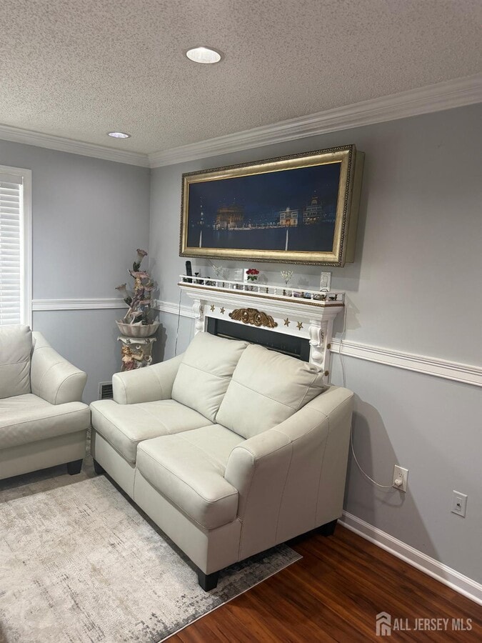 Photo - 200 Prestwick Way