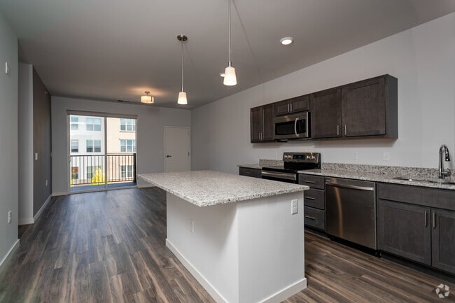 1BR, 1BA - B2