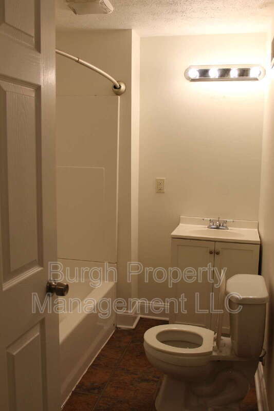Photo - 1505 Sedgwick St