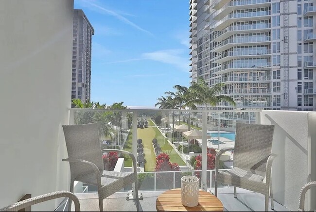 Photo - 145 2nd Ave S Condo Unit 619