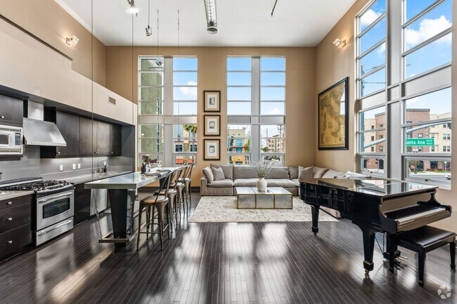 Building Photo - MOVE IN READY  Fully Furnished **Gorgeous ... Rental