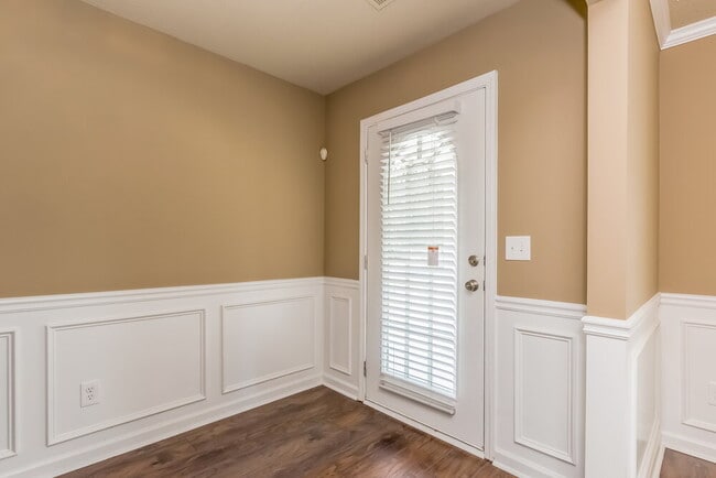 Photo - 119 Baywood Way